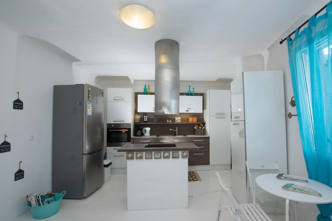 Villa Merhia Seaview Oasis With Pool & Hot Tub Екстер'єр фото